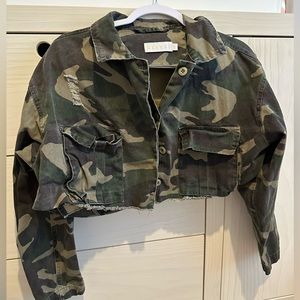 Meshki cropped camo jacket